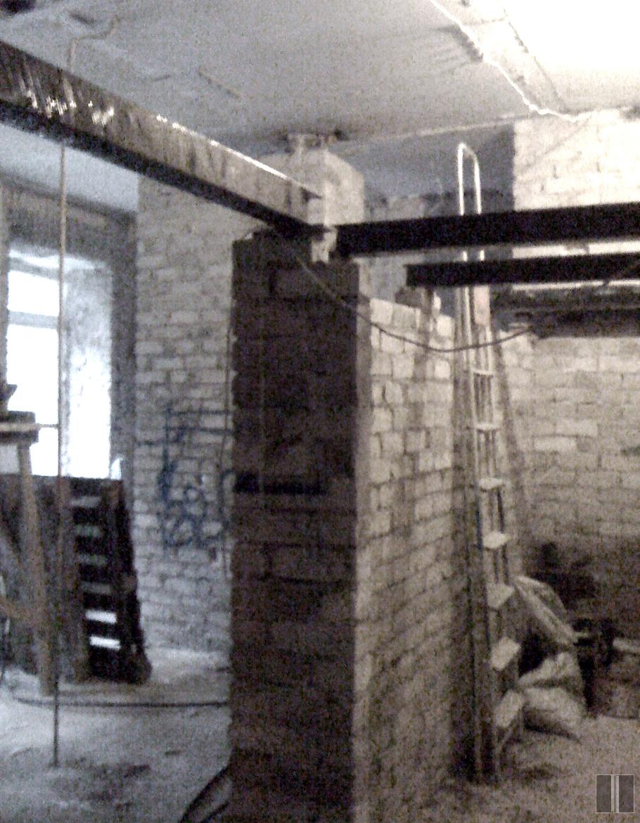 Montuojamos geležinės sijos antresolėms virš vonios ir darbo kampo