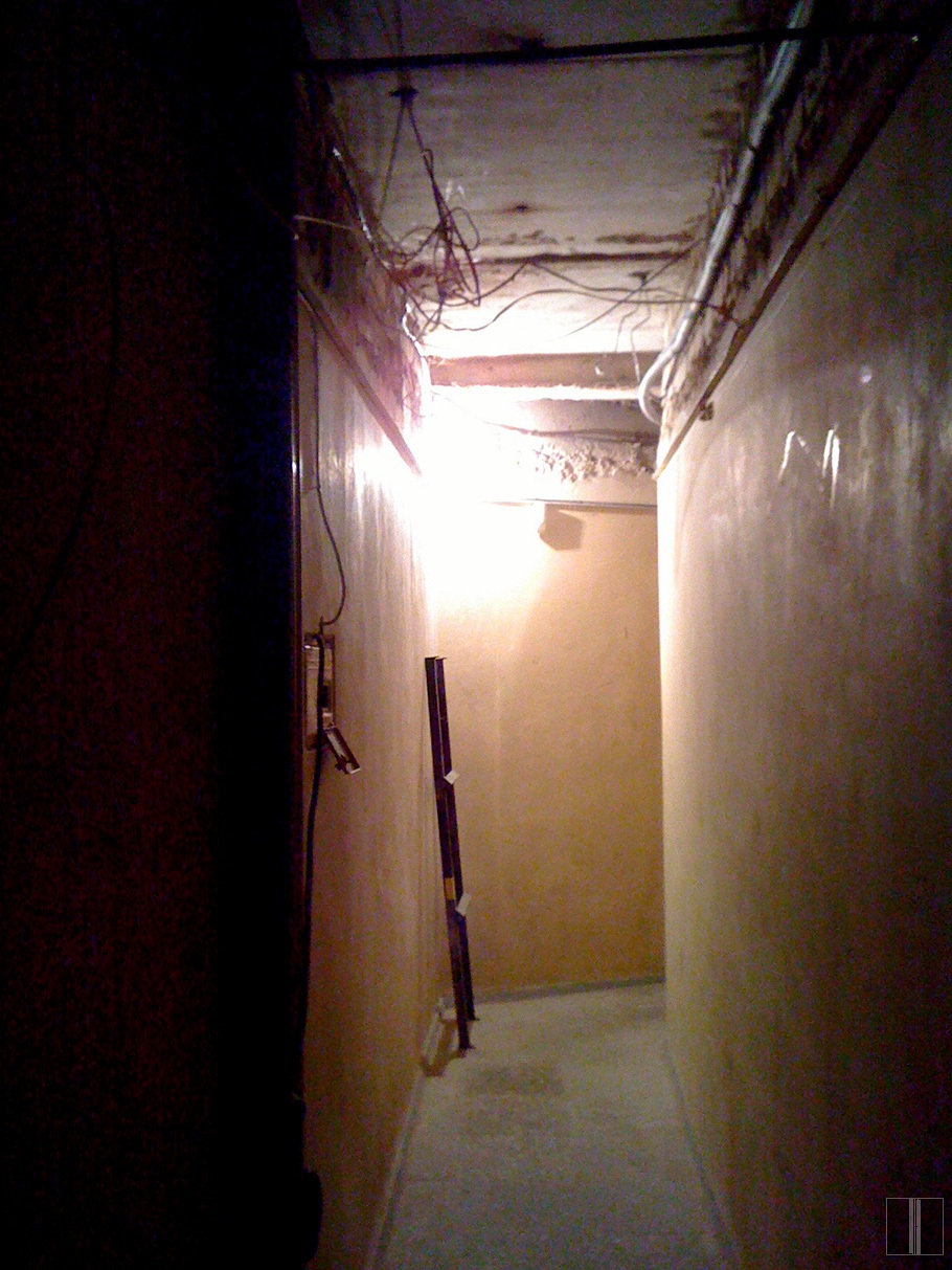 Koridorias erdvė prieš įrengiant