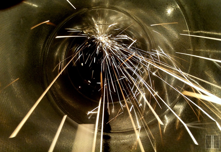 Pjaustomas ortakis šviestuvams